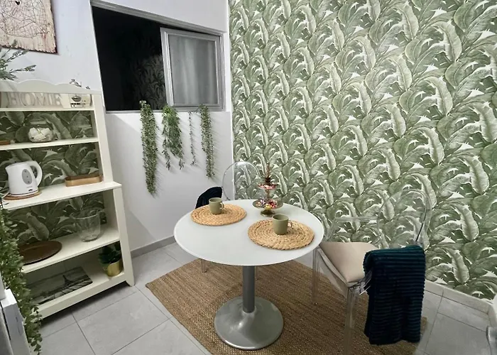 Apartment Centro 1 *